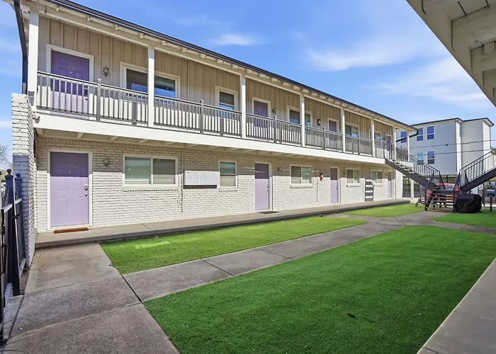 Worth Near Tcu - King Bed Apartment *